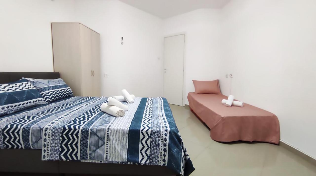 Guest House "Villa Klara Eilat" Heated Pool And Sauna All Year Round ภายนอก รูปภาพ