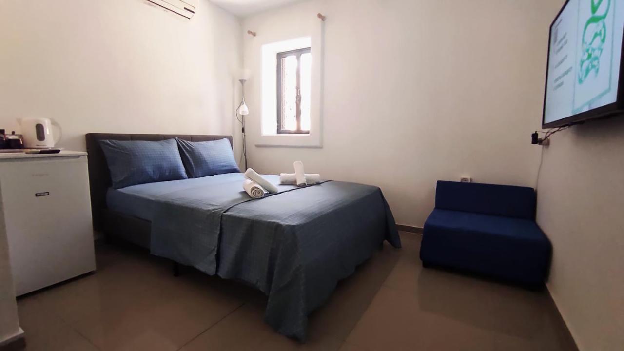 Guest House "Villa Klara Eilat" Heated Pool And Sauna All Year Round ภายนอก รูปภาพ