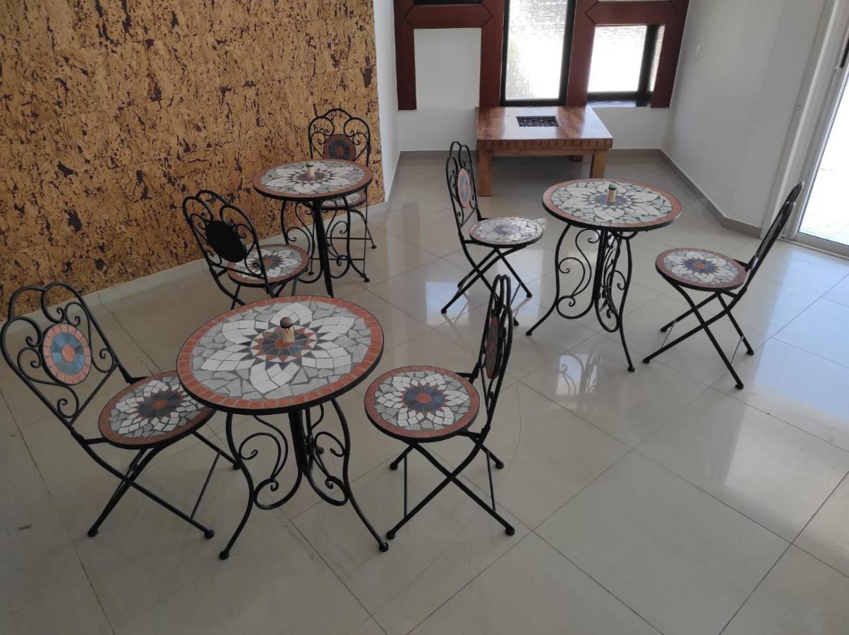 Guest House "Villa Klara Eilat" Heated Pool And Sauna All Year Round ภายนอก รูปภาพ