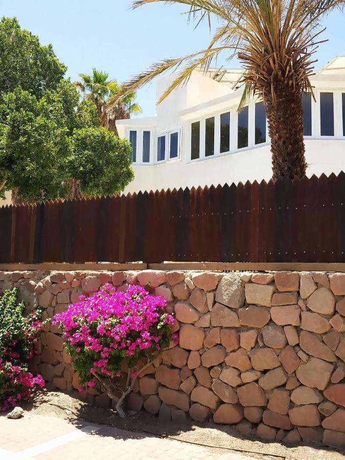 Guest House "Villa Klara Eilat" Heated Pool And Sauna All Year Round ภายนอก รูปภาพ