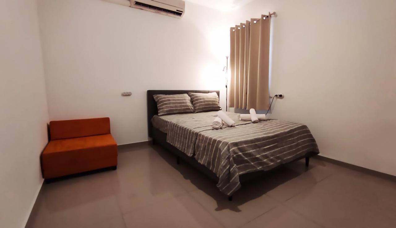 Guest House "Villa Klara Eilat" Heated Pool And Sauna All Year Round ภายนอก รูปภาพ